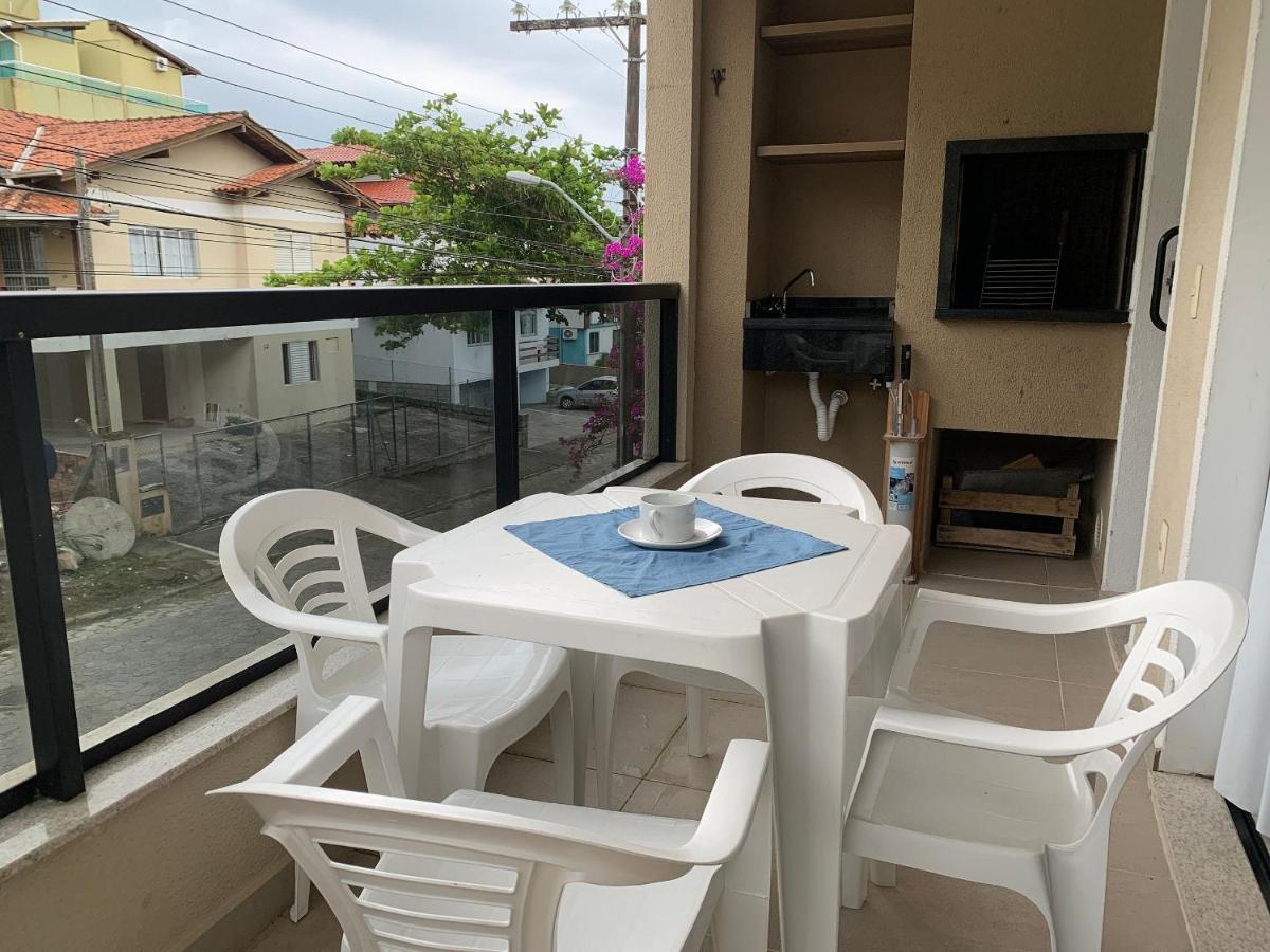 Res. Estoril Apartment Bombinhas Exterior photo